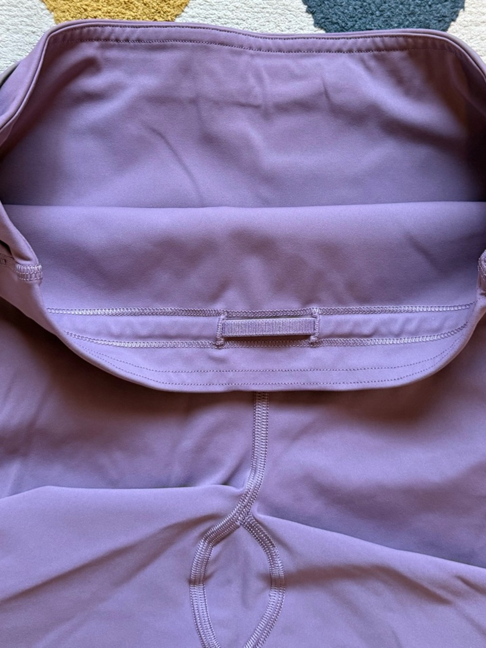 Lululemon Fast and Free High-Rise Short 6" 5 Pocket - Lavender Lux - Size 8 - Picture 8 of 8